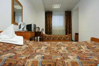 Гостиница Металлург Москва Бюджетный двухместный номер с 2 отдельными кроватями-2